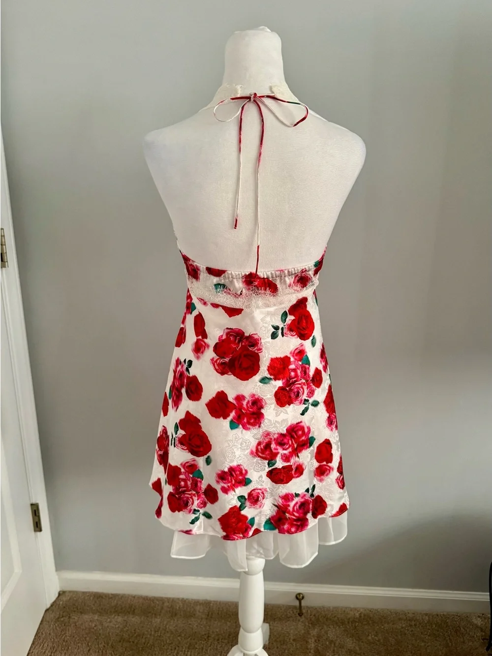 NWT (S) For Love & Lemons Carol Halter Slip Dress - Cottage Rose Satin - Picture 9 of 11